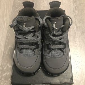 Jordan 4 Retro Cool Grey